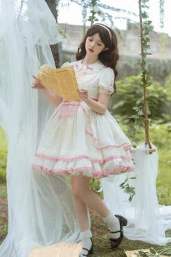 White/Pink Short Sleeves Multi-layer Ruffle Bowknot Sweet Lolita Dress -LolitaInside 2bb1f863383c4c9129557559a580e718