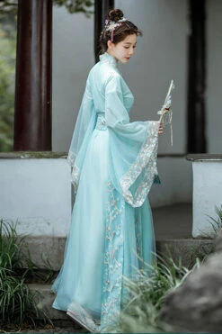 Green Butterfly Love Flower Embroidered Sweet Hanfu Dress -LolitaInside 4588180b7981b49c2fd08d00341c2542