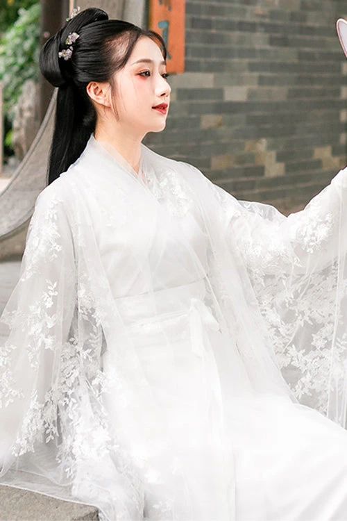 White Lady Chinese Style Fairy Sweet Hanfu Dress Full Set 8 White Lady Chinese Style Fairy Sweet Hanfu Dress Full Set - Image 6