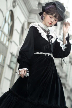 Black Silk Velvet Doll Collar Elegant Long Classic Lolita OP Dress -LolitaInside 5522c36ac0d8a248f2247c2587dde835