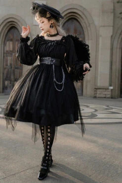 Black Square Collar Metal Chain Organza Stitching Gothic Lolita OP Dress (Short Version) -LolitaInside 6902f1b5227c5981a943dbf25068d370