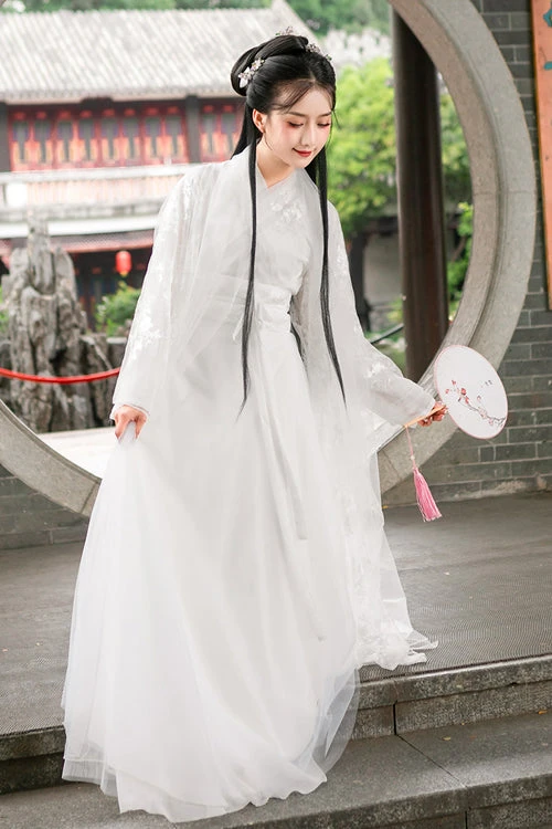 White Lady Chinese Style Fairy Sweet Hanfu Dress Full Set 5 White Lady Chinese Style Fairy Sweet Hanfu Dress Full Set - Image 3