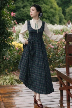 Dark Green Vintage Plaid Print Embroidery Fake Two Pieces High Waisted Classic Lolita Dress -LolitaInside 73d8ab46b4ec0be03481121858052fff