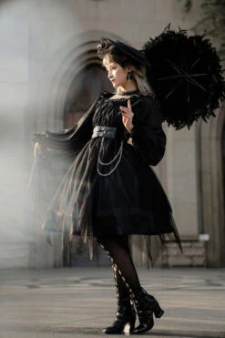 Black Square Collar Metal Chain Organza Stitching Gothic Lolita OP Dress (Short Version) -LolitaInside 747291ac950b085fade4e3f9f1587f18