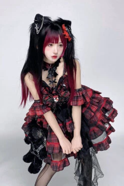 Black/Red Japanese Punk Rock Babes Bowknot Gothic Lolita Tiered Dress -LolitaInside 7ce5058d2818f8899b5d5d01536bdcf4