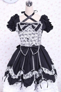 Black/White Cotton Square Collar Lace Trim Gothic Lolita Dress