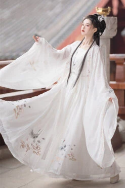 Original Chinese Ancient Style Heyungui Hand Embroidery Sweet Hanfu Dress Full Set -LolitaInside 85c3ebf8e50695423181e5e3e9fa1ec4