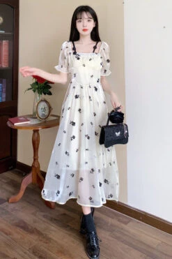 Beige French Square Collar Short Sleeves Rose Print Long Plus Size Sweet Lolita Dress -LolitaInside 9f1ef49e9d99eac03e241758ca35e41c