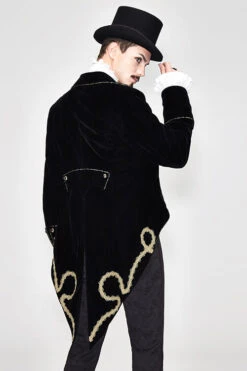 Golden Disc Flowers Hand Embroidered Gothic Mens Coat -LolitaInside a6e55a026bea236ce81391231f0a71a3