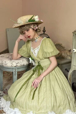 Green Elegant Vintage Square Collar Short Sleeves Multi-Layer Ruffled Classic Lolita OP Dress -LolitaInside a99aee5374270ef448ca75aec0db607e