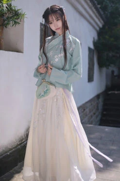 Green Chinese Ancient Style Han Dynasty Plum Embroidery Sweet Hanfu Dress Two Piece -LolitaInside ae6ebb5df4bf21a43a07da25a47150a9