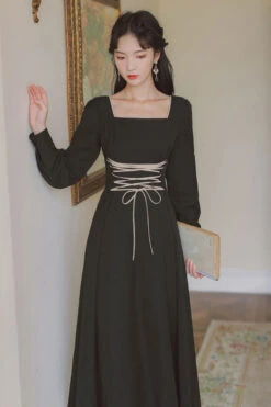 Black Solid European Manor Square Collar Long Sleeves High Waisted Classic Lolita OP Dress -LolitaInside c03b7f5b9ae9e03794408dfb332fd763