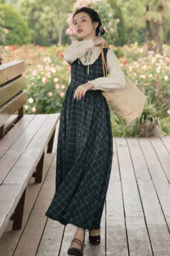 Dark Green Vintage Plaid Print Embroidery Fake Two Pieces High Waisted Classic Lolita Dress -LolitaInside c9d81ab900b8f0fd881ac83ae21d3749