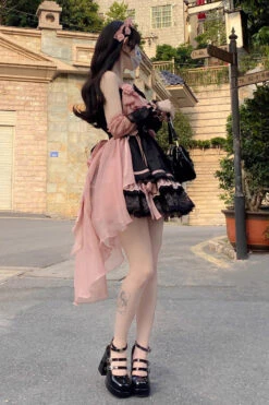 Black/Pink Multi-layer Ruffle Bowknot Sweet Princess Lolita Dress -LolitaInside e94917adf3abae75adfba55702411020