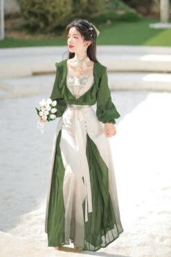 Green/White Dance Igh Waisted Chinese Style Hanfu Dress Set -LolitaInside f6a0e66b01c39ab8e772a4bb0fde9064