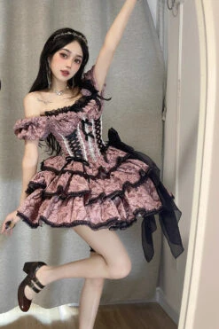 Pink Medea Kiss Short Sleeves Gothic Lolita Op Tiered Dress -LolitaInside fdc4f7228c54013bc83735c4155c7735